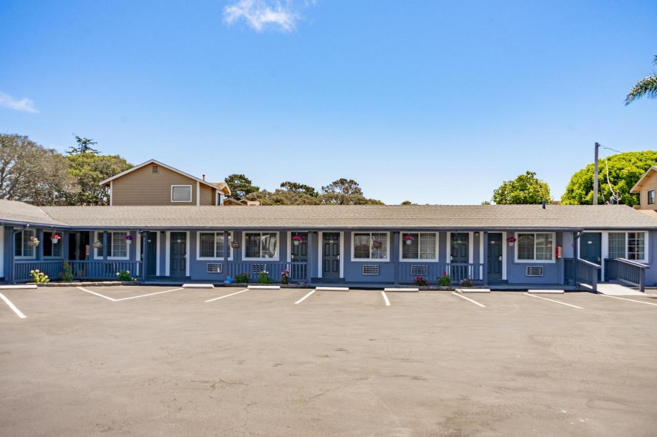 The Monterey Fireplace Inn Exterior foto